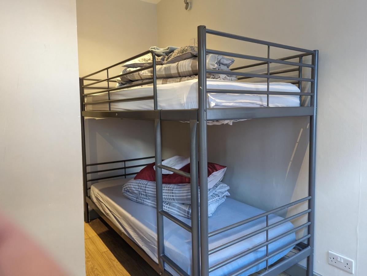 Hostel Rooms In Camden Лондон Экстерьер фото